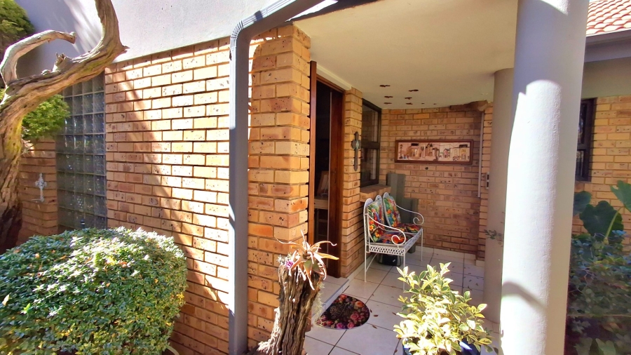 3 Bedroom Property for Sale in Vaalpark Free State